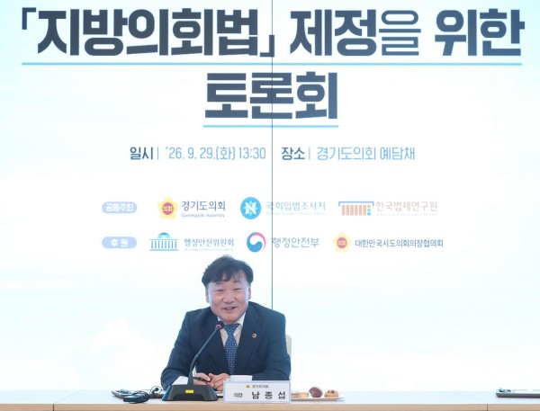 3628718224_r4RpgMvZ_9cbc30e6d07dfd50e51cd0da81b1e850c4b14583.jpg